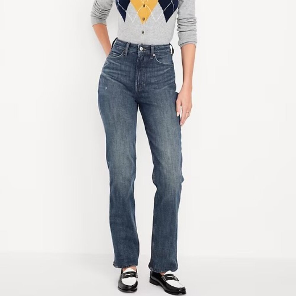 Old Navy Extra High-Waisted Straight Jeans Medium Wash